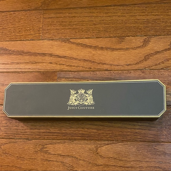 New! Never been worn! Juicy Couture Gold Charm Bracelet with diamond heart charm - Picture 3 of 5